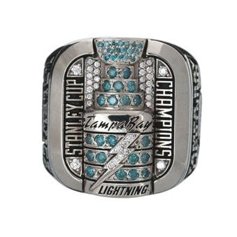 2004 Tampa Bay Lightning Stanley Cup Championship Ring